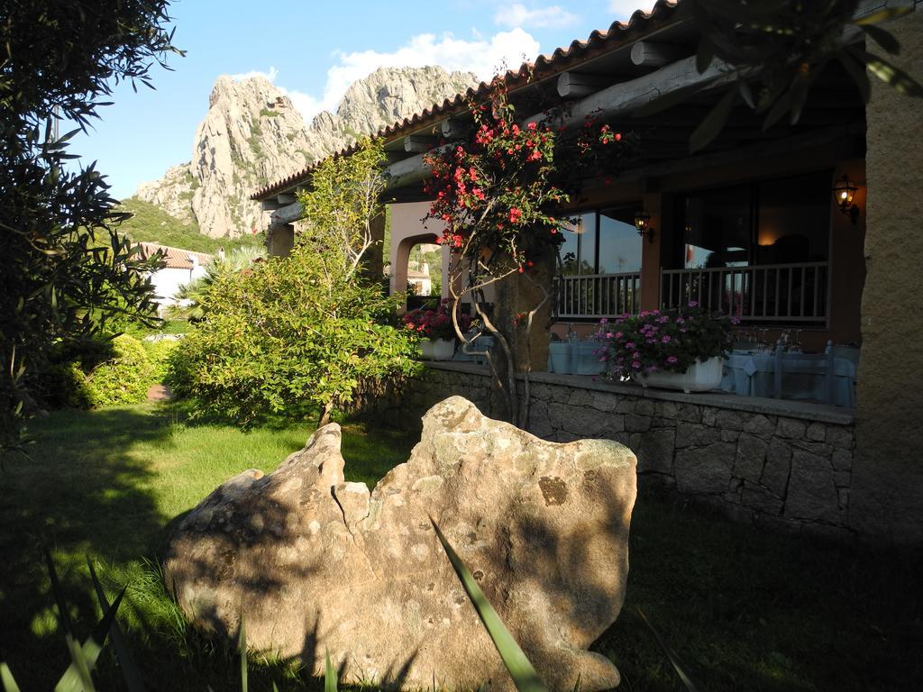 Hotel San Pantaleo Ngoại thất bức ảnh