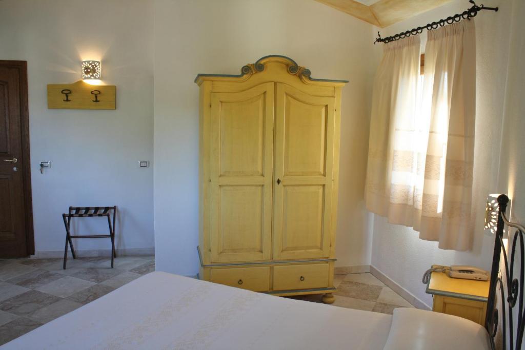 Hotel San Pantaleo Phòng bức ảnh