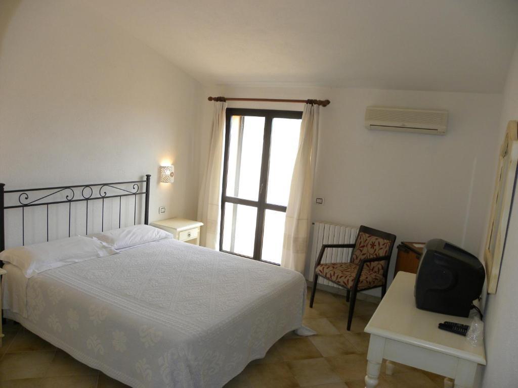 Hotel San Pantaleo Phòng bức ảnh